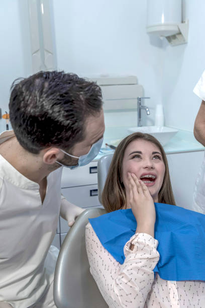 Best Pediatric Emergency Dentist in Oroville East, CA
